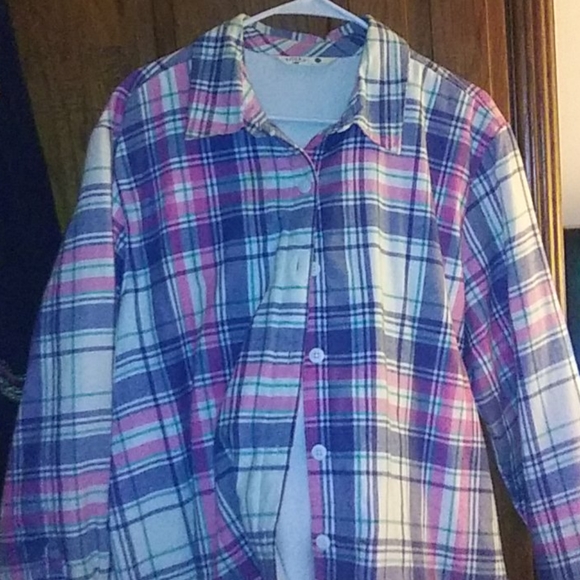 Flannel shirt - Picture 1 of 2